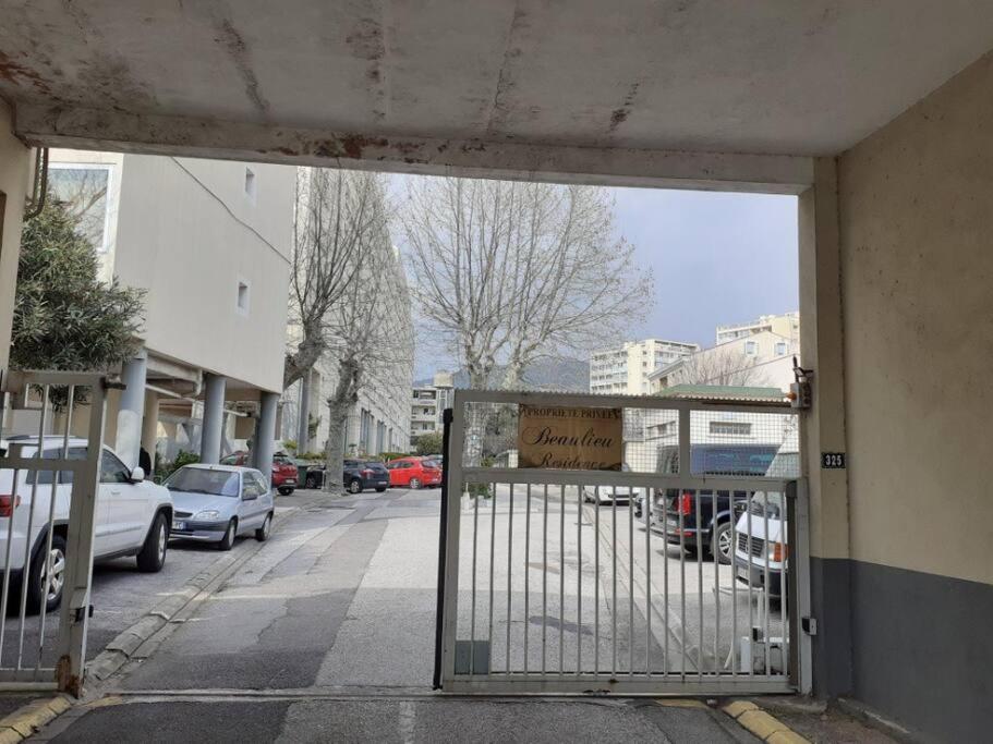 Appartement Toulon Est La Valette Studio 35m2 dominant parking proche mer Extérieur photo