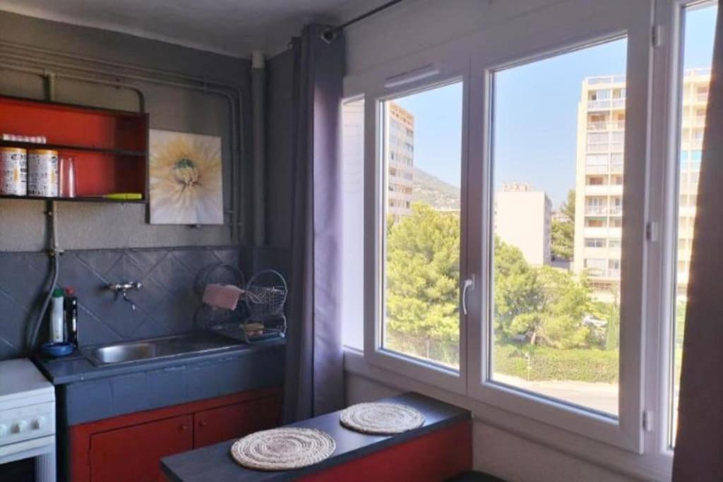 Appartement Toulon Est La Valette Studio 35m2 dominant parking proche mer Extérieur photo